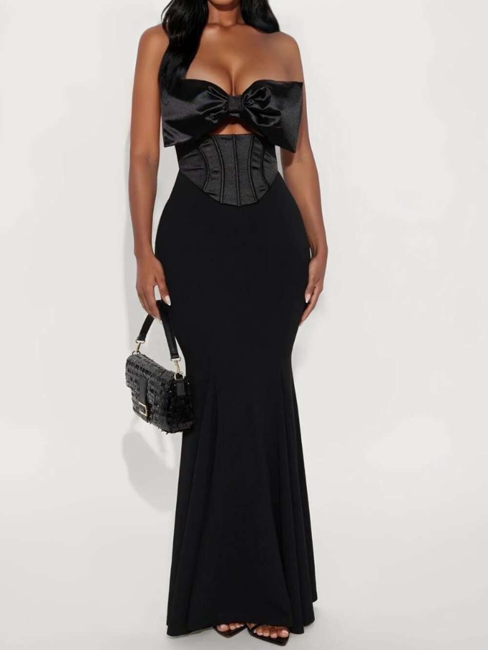 Black Satin Bow Maxi Gown – Women’s Size [SMALL] – Strapless Formal Dress